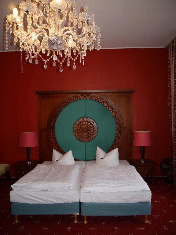 קוטבוס Altstadthotel Am Theater חדר תמונה